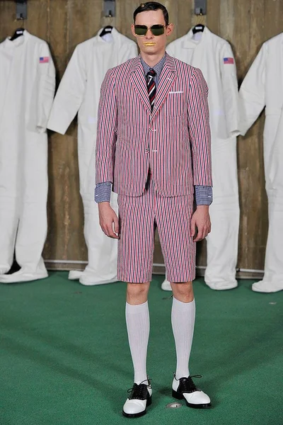 Look 26